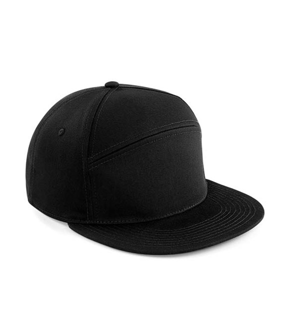 Pitcher snapback