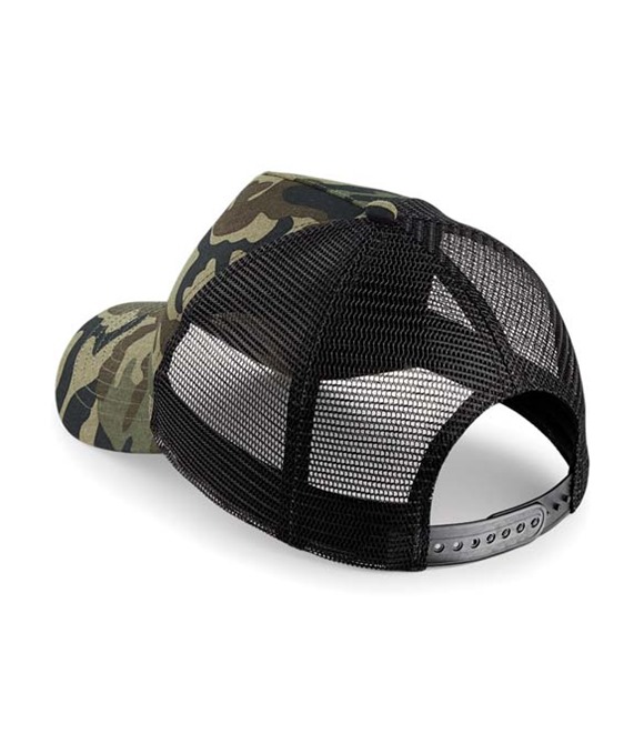 Beechfield Camo snapback trucker