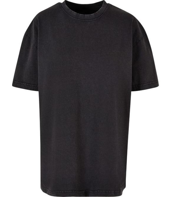 Women�s oversized acid wash tee