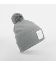 Appliqu� patch pom beanie