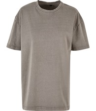 Women�s oversized acid wash tee